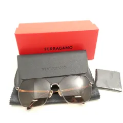 美品 Salvatore Ferragamo フェラガモ SF2041SLB サングラス 度なし 240 60□16 140 AO4122 のサムネイル