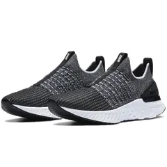 [ナイキ] NIKE リアクト ファントム ラン フライニット 2 REACT PHANTOM RUN FK 2 ブラック/ホワイト CJ0277-003 国内正規品 28.0cm [28.0 cm]