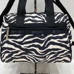 【美品 】 レスポートサックLeSportsac ボストンバック ゼブラ 鍵２個 美品 】 レスポートサックLeSportsac ボストンバック ゼブラ 鍵2個