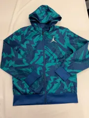 12-13歳 NIKE ジョーダン キッズ ウィンドブレーカー (成人着用可能)