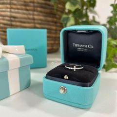 ティファニー オリーブリーフダイヤモンドリング 9号 フルエタニティ