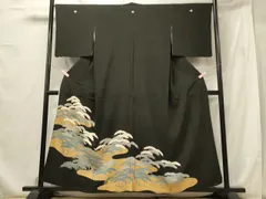 平和屋着物■豪華黒留袖　駒刺繍　松文　金彩　正絹　逸品　CABF5963oy