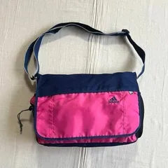 00s　archive　old adidas　オールドアディダス　ワンショルダーバッグ　メッセンジャー　パフォーマンスロゴ刺繍　ピンク×ネイビー　テック　Y2K　C-BOY　平成レトロ　pink × navy switching messenger bag