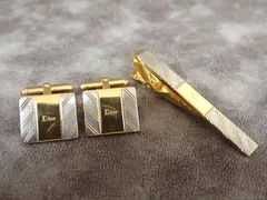 【未使用タグ付き】DIOR カフリンクス　ネクタイピン　２点セット 2026年最新】クリスチャン ディオール ネクタイピン＆カフスセットの