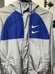 NIKE ダブルスウッシュ ウィンドブレーカー