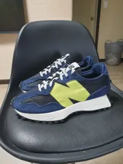 ニューバランス 327 ネイビー/ライム スニーカー 235