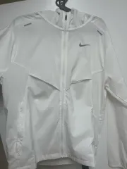 ナイキ ウィンドランナー ランニング ジャケット s