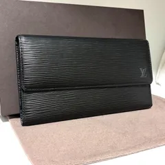 a70 ポルト トレゾール　ポルトフォイユ インターナショナル　旧型　ルイ ヴィトン Louis Vuitton　3つ 三つ 折り　フラップ ボタン 式　長 財布　ロング ウォレット　エピ