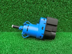 [a9655] 送料無料 マツダ アテンザワゴン GJ2FW ブレーキ ランプ スイッチのサムネイル