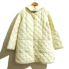 良品 Traditional Weatherwear トラディショナルウェザーウェア ARKLEY WITH HOOD キルティングコート サイズ34 ホワイト レディース 古着 中古 USEDのサムネイル