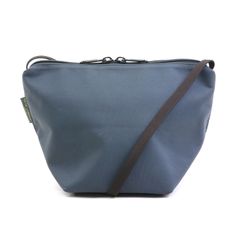 極美品 エルベシャプリエ ナイロンスクエアショルダー 上品コーデ