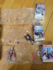 超動αウルトラマン3 6体