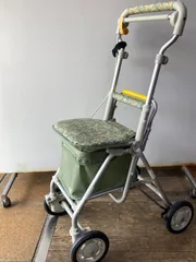 極美品 象印ベビー Withone サンカント 花柄グリーン シルバーカー 極美品 象印ベビー Withone サンカント 花柄グリーン シルバーカー