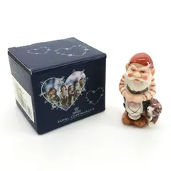 Royal copenhagen ロイヤルコペンハーゲン PIXIE SERIES ピクシーシリーズ 760 フィギュリン ピクシーウィズランプ＆キャット ランプを持った妖精と猫 陶器製 ニッセ 元箱付きのサムネイル