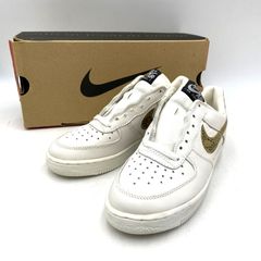 NIKEコート バーロウ LOW EP 白/金 BV0745-100 - メルカリ
