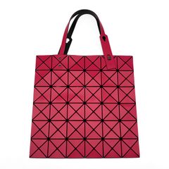 新品タグ付】BAOBAO ISSEY MIYAKE ピンクソルト - メルカリ