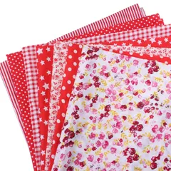 【特価セール】iikuru カットクロス 布 花柄 プリント おしゃれ 手芸 生地 はぎれ 花 手芸用 パッチワーク 布セット ハンドメイド (レッド 25×25)