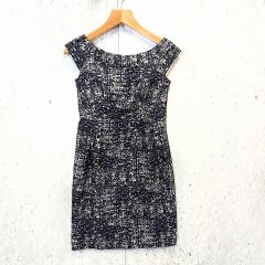 TOCCA 花柄刺繍 ノースリーブワンピース グレー×ホワイト - メルカリ