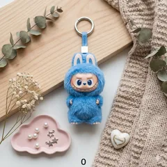 【新品】LABUBU イニシャル キーホルダー ブルー★人気完売品 ラブブ　O