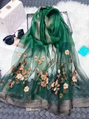 アクセサリー レディース スカーフ 1枚 女性用 刺繍フラワースカーフ ビーズ装飾、ウールとシルクブレンド素材、エレガントで美しい、秋冬に最適、母の日のギフトにも最適、ショールやウインドブレーカーとしても使えます。