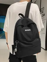 バッグ メンズ バックパック 1個 シンプルなソリッドカラー メンズショルダーバッグ、PU素材クロスボディバッグ、カジュアル 多用途 軽量 スクエアバッグ、調節可能なストラップ メンズチェストバッグ/ウエストバッグ