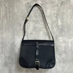 【BURBERRY】バーバリー キャンバス レザー ショルダーバッグ 無地デザイン ブラック 黒色 ショルダーバッグ フラップデザイン ベルトモチーフ ロゴ刻印 ヴィンテージ