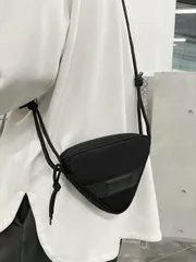 バッグ メンズ ショルダーパック 大容量クロスボディバッグ メンズファッションブランド カジュアルバックパック 日常使い スポーツバッグ ウエストバッグ 新作クロスボディバッグ ショルダーバッグ サイドバッグ クロ