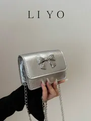 バッグ レディース ショルダーバッグ ミニチェーンショルダーバッグ レディース、ファッショナブルで多用途な高級感あるちょう結びデコレーション スクエアフラップバッグ