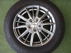 【中古】　送料込み　DOS　215/60R16　スタッドレスタイヤ４本SET　ヴェゼル　CX-3　エスティマのサムネイル