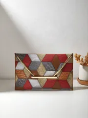 バッグ レディース クラッチバッグ レディース カラーブロック 幾何学柄 メタル装飾 スクエアバッグ、カジュアル PU、ハンドバッグ、カラーブロック 封筒型バッグ、カジュアルデイリー使い シンプル三角形 封筒型バッ