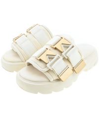 BOTTEGA VENETA ホワイトレザーサンダル - メルカリ