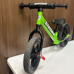STRIDER バランスバイク グリーン ヘルメットセット - メルカリ