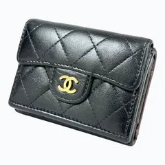 【美品・近年モデル】CHANEL シャネル マトラッセ Wホック スモール 三つ折り 財布 ブラック 25番台