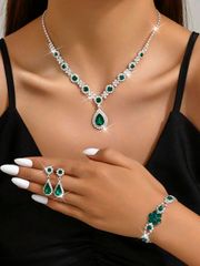 Women's Jewelry Set: Necklace, Earrings, and Bracelet (1 set)