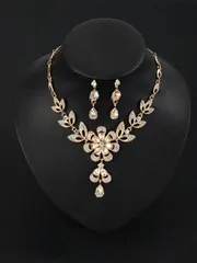 ジュエリー レディース ネックレス セット イヤリング1ペア+ネックレス1個、美しい花柄デザインのビンテージ合金ダイヤモンドセット、女性のプロフェッショナルジュエリーセット、パーティーアンカーアクセサリー、女の子や