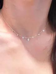 ジュエリー レディース ネックレス 1個 ミニマリストエレガントS925スターリングシルバー ティアドロップキュービックジルコニアペンダントネックレス、軽量鎖骨チェーン、通勤や日常着用に適し、素晴らしいギフト