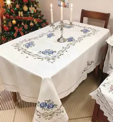 4~6人掛けテーブルクロス北欧　150X200ｃｍ　上品さを演出してくれます。