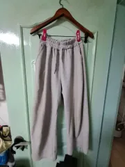 グレー トレーナー ワイド パンツ