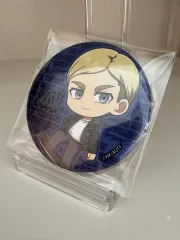 進撃の巨人 エルヴィン 缶バッジ