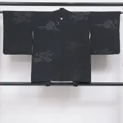黒羽織 袷 身丈78cm 裄丈63cm 正絹 Aランク 一つ紋（五三桐） セミフォーマル Sサイズ 漆糸 紐あり 菊 シック 気品 黒系 RP 1233-16832