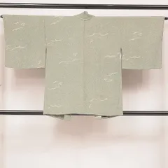 羽織 袷 身丈81cm 裄丈65cm 正絹 Aランク カジュアル Mサイズ 紐あり たたき染め 芝草 古典的 控え目 緑系 RP 1232-17037