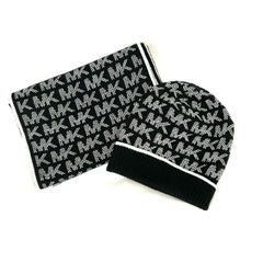 ✨新品・未使用品✨MICHAEL KORS マフラー 手袋 帽子 の3点セット