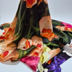 【used品】超美品！Paul Smith レディーススカーフ 超大判 シルク100% MADE IN ITALY