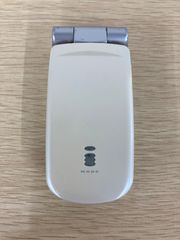 美品 ドコモ docomo P506iC ホワイト GO！GO！ダンジョン携帯 ドコモ docomo P506iC シルバー GO！GO！ダンジョン 携帯 - メルカリ