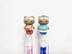 02s サンリオ 古典 ハローキティ x DEAR. ダニエル 沖縄 限定 タンニングキティ シャープペンシル ボールペン