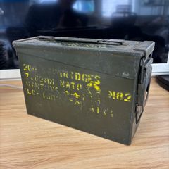フランス軍 メディカルボックス 緊急キットボックス IV/93 ➁ - メルカリ