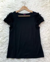 YUKI TORII 半袖 フリル トップス ブラック 上品 きれいめ サイズ40のサムネイル