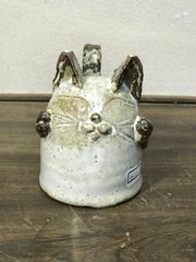 和田芳 逆さ猫カップ ねこ 器 フリーカップ マグカップ 置物 オブジェ