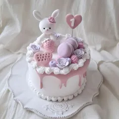 クレイケーキ　フェイクケーキ　バースデー　ベリーマカロン