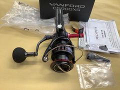 未使用 シマノ 20ヴァンフォード C5000XG スピニングリール 釣り